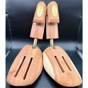 Jos. A. Bank Shoe Tree Size XL Cedar Wood Slit-Toe One Pair